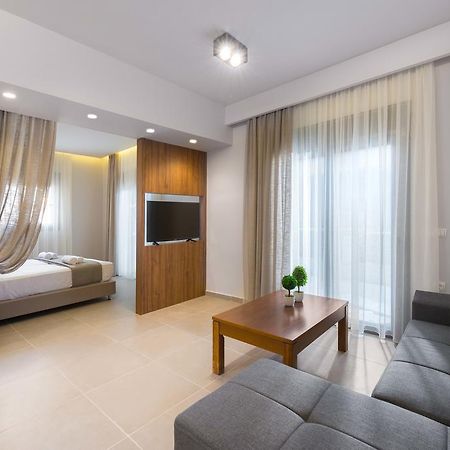 Lardos Luxury Apartments エクステリア 写真