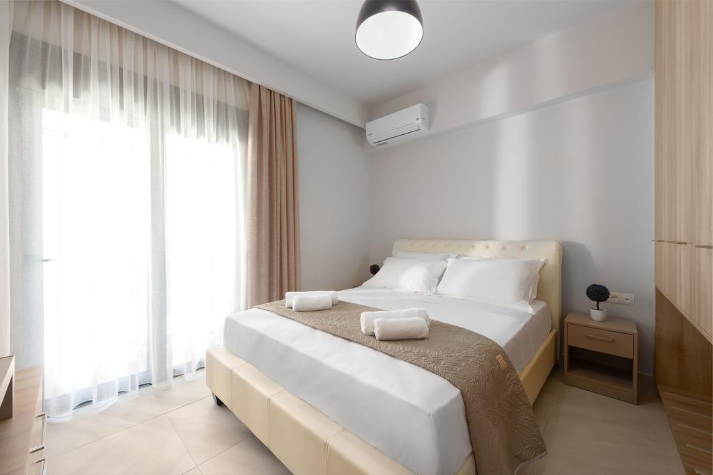 Lardos Luxury Apartments エクステリア 写真