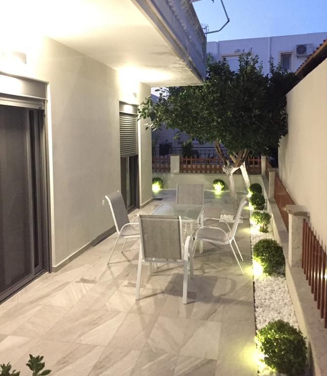 Lardos Luxury Apartments エクステリア 写真